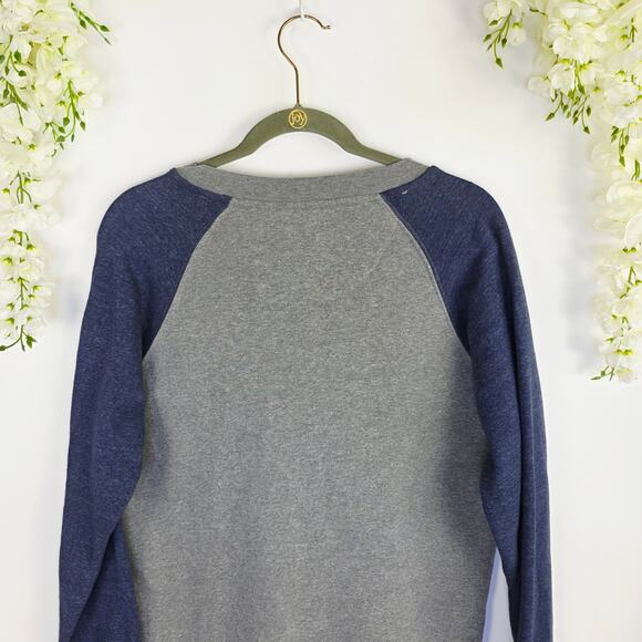 Minnesota Timberwolves Sweatshirt Medium Gray Blue Raglan NBA Athleisure Unisex - Picture 5 of 9